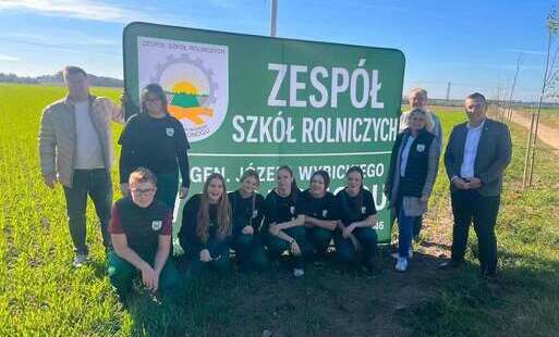Zdjęcie prezentujące uczestników akcji.